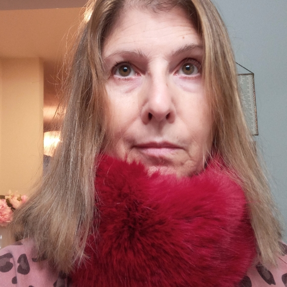 New Faux Fox Fur Headband Hat / Snood Red warm Ear Protecter - Picture 5 of 8